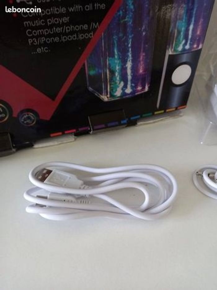 MINI ENCEINTES USB - photo numéro 4