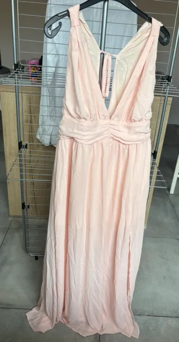 Robe longue rose pale