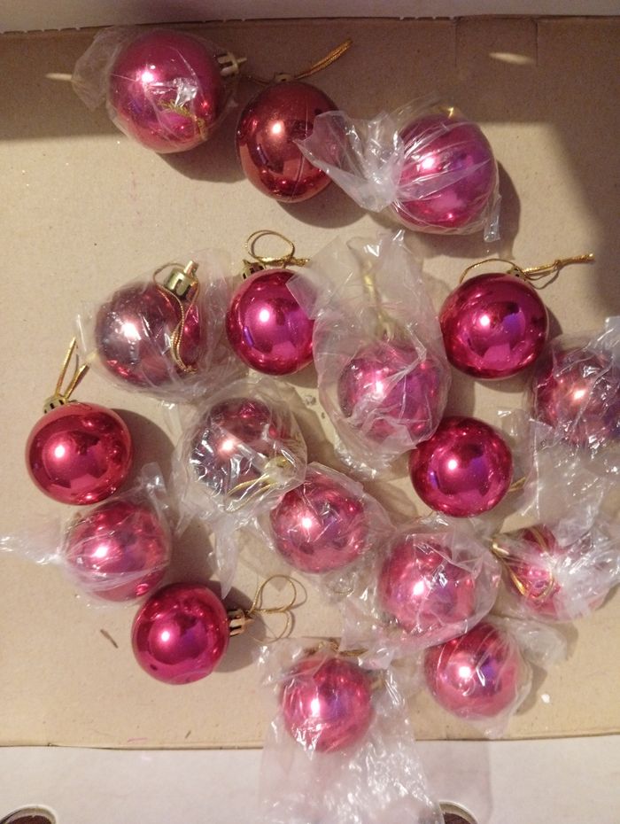 Lot de 43 boules de Noël différentes tailles - photo numéro 4