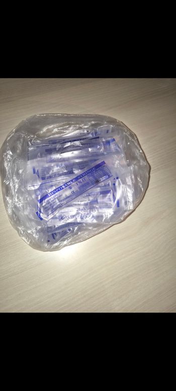 Pipette neuf lait maternel