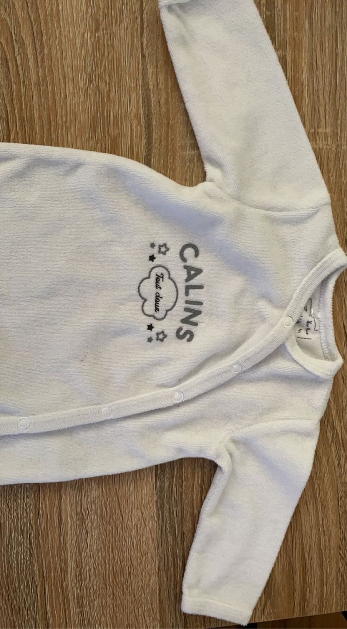 Pyjama - photo numéro 2