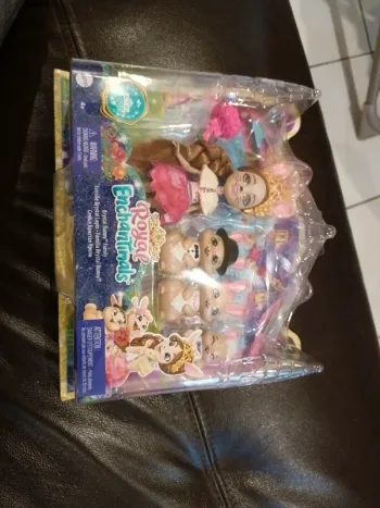 Enchantimals lapin neuf