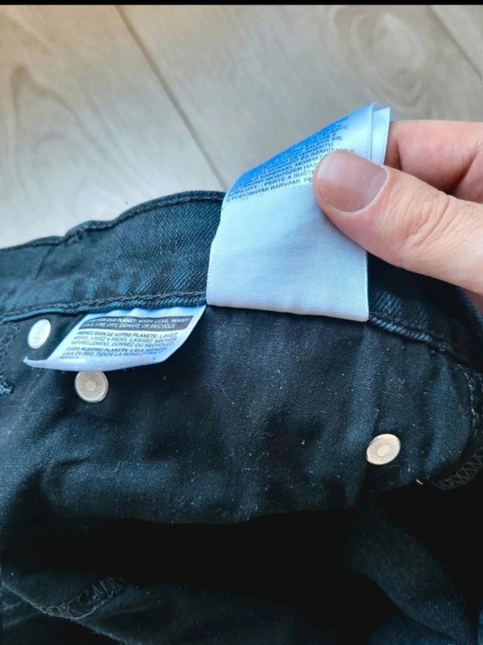 Jean Levi's Homme Noir Vintage Y2K Levi Strauss & Co Authentique Taille W32 L32 FR 42 - photo numéro 19