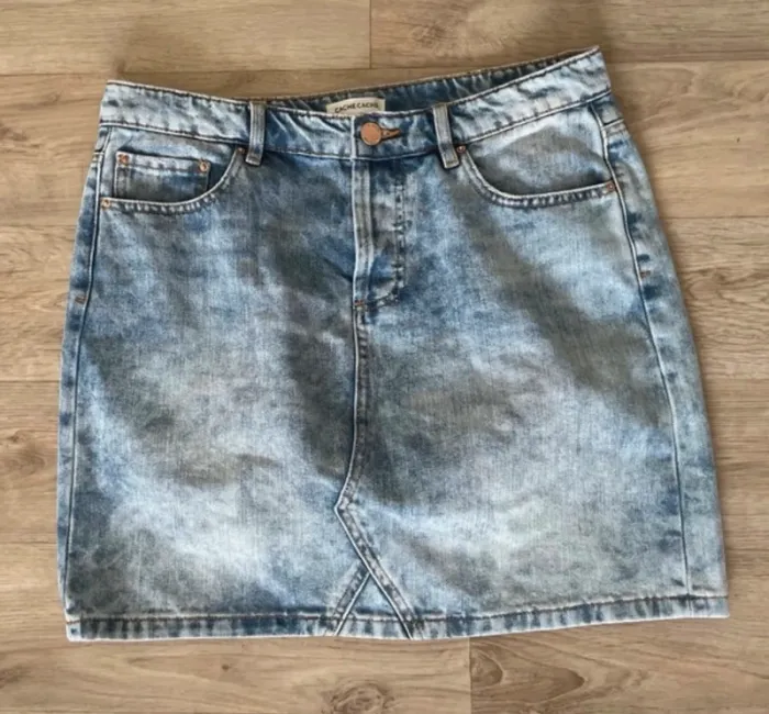 Cache-cache, minijupe en jean bleu, délavé, femme, taille 42