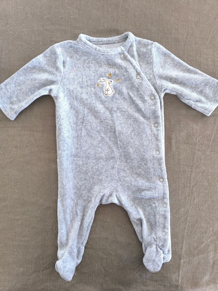 Lot de pyjamas - photo numéro 7