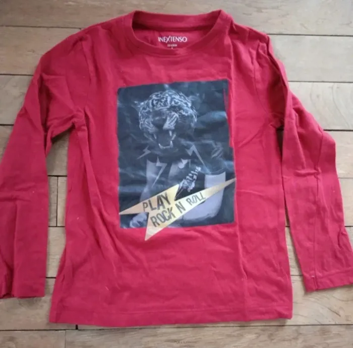 Lot vêtements 6 ans - photo numéro 2