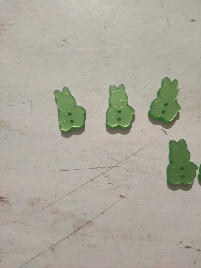 Lot boutons lapin - photo numéro 2