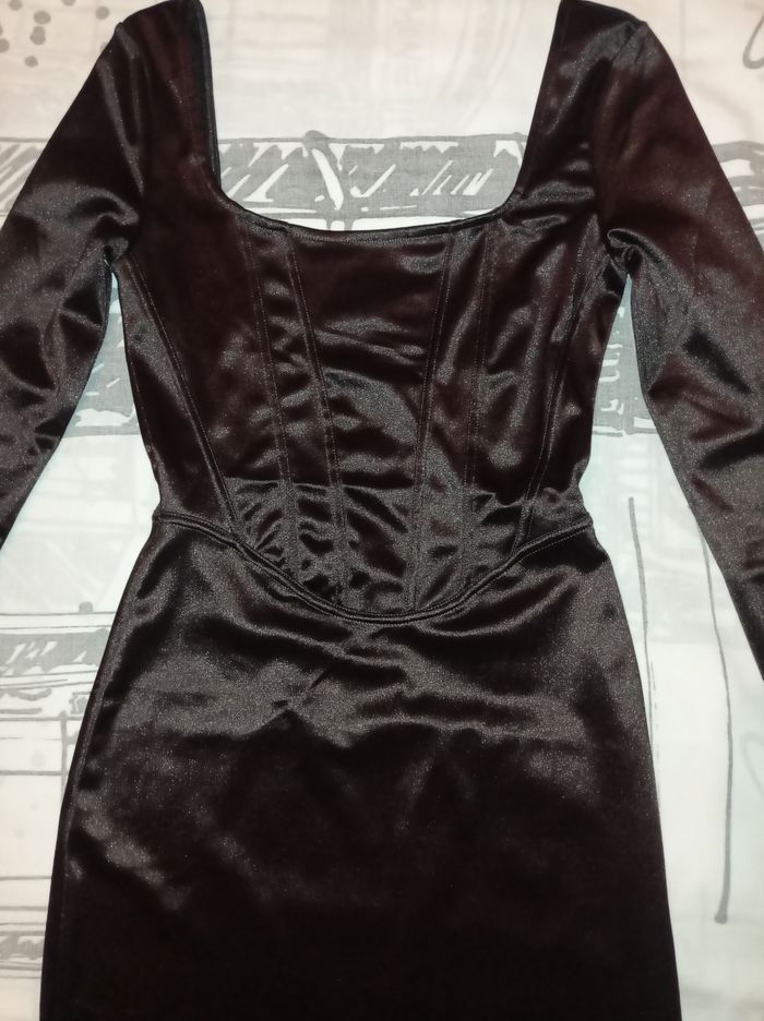 Robe - photo numéro 3