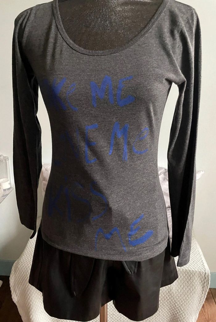 T-shirt manches longues lycra.