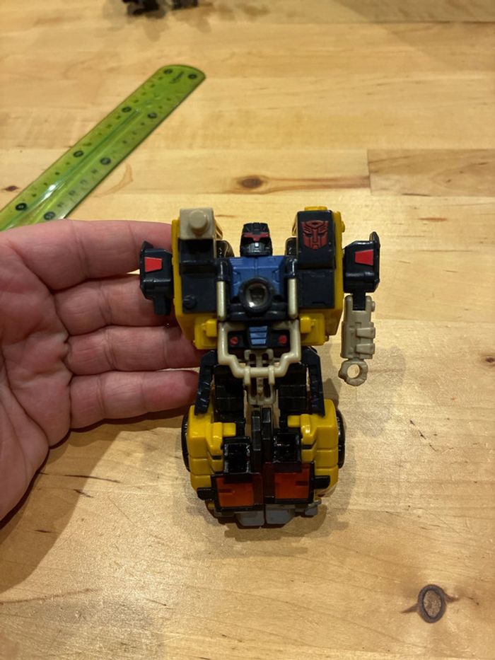 Voiture transformers energon strongarm Hasbro - photo numéro 2