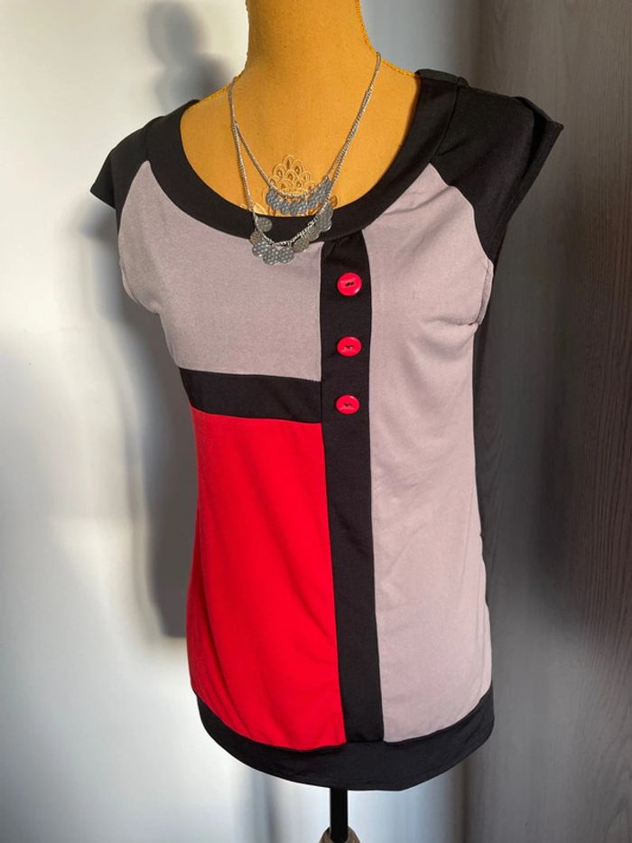 Top coloré