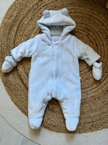 Combinaison fourrure + gants 3 mois