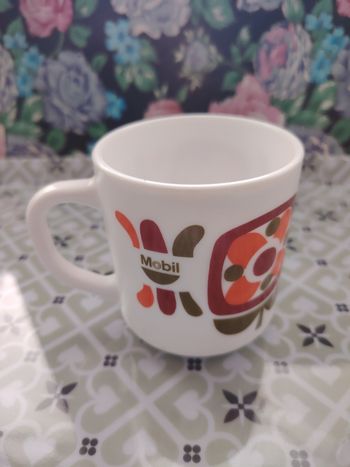Mug mobil années 70