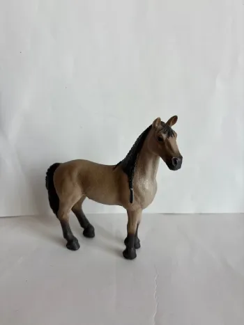 Figurine cheval Schleich