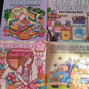 Lot de 4 livres cozy colo 24 pages neufs