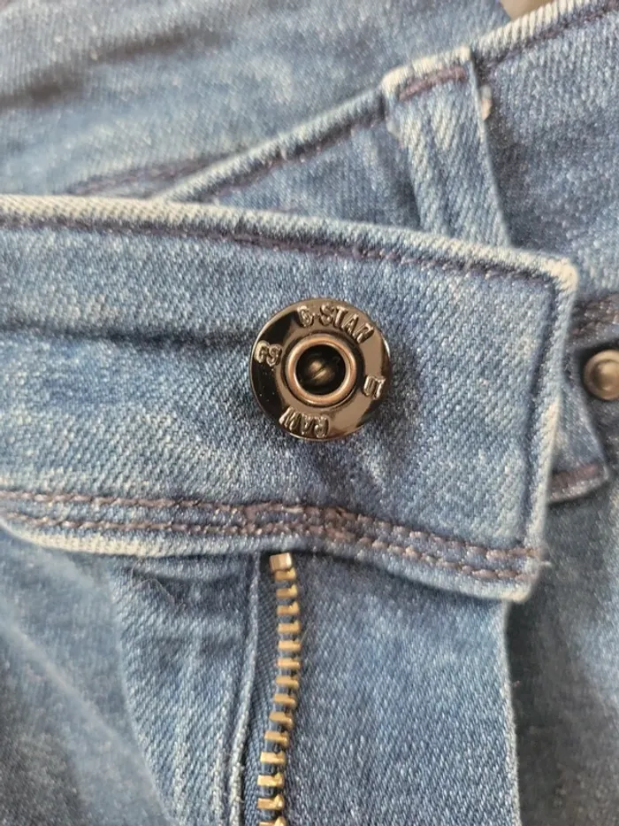 Joli jean skinny taille 27/32 - photo numéro 4