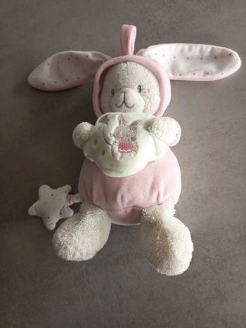 Doudou boîte à musique