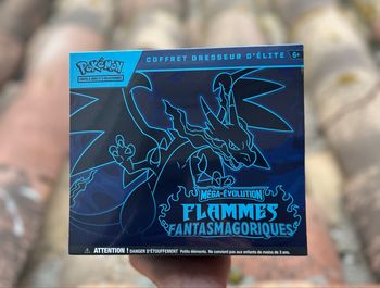 Pokémon ME2 Flammes Fantasmagoriques - 1 Etb Neuf 