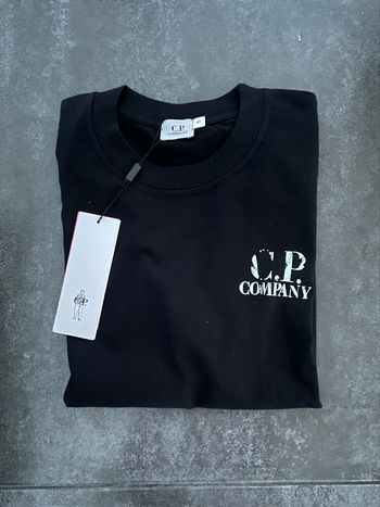 T-shirt CP company