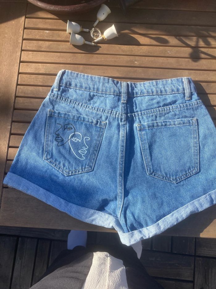 Short jeans T 34 - photo numéro 4