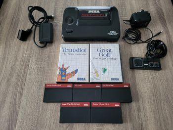 Console Sega Master System II + 8 jeux