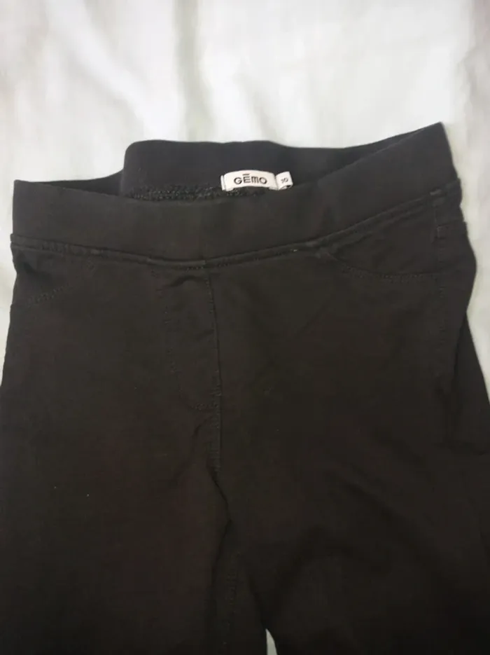 Pantalon élastique noir pour petite fille - photo numéro 2