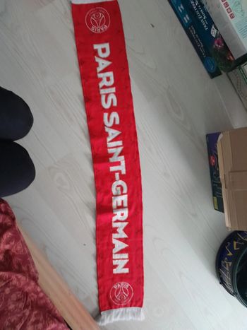 Écharpe psg