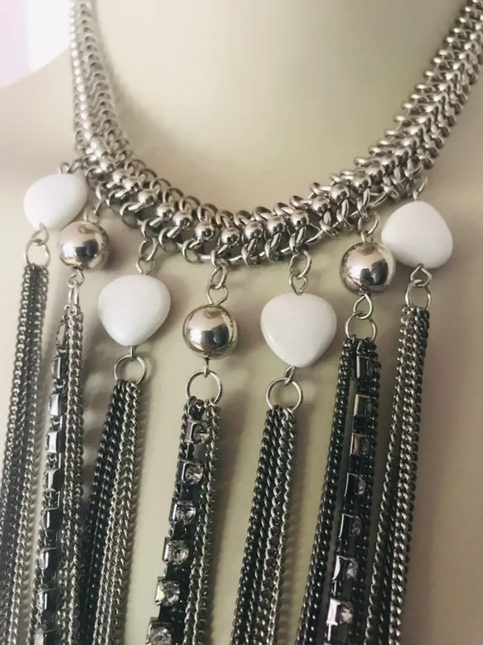 Collier Morgan ras du cou plastron - photo numéro 2