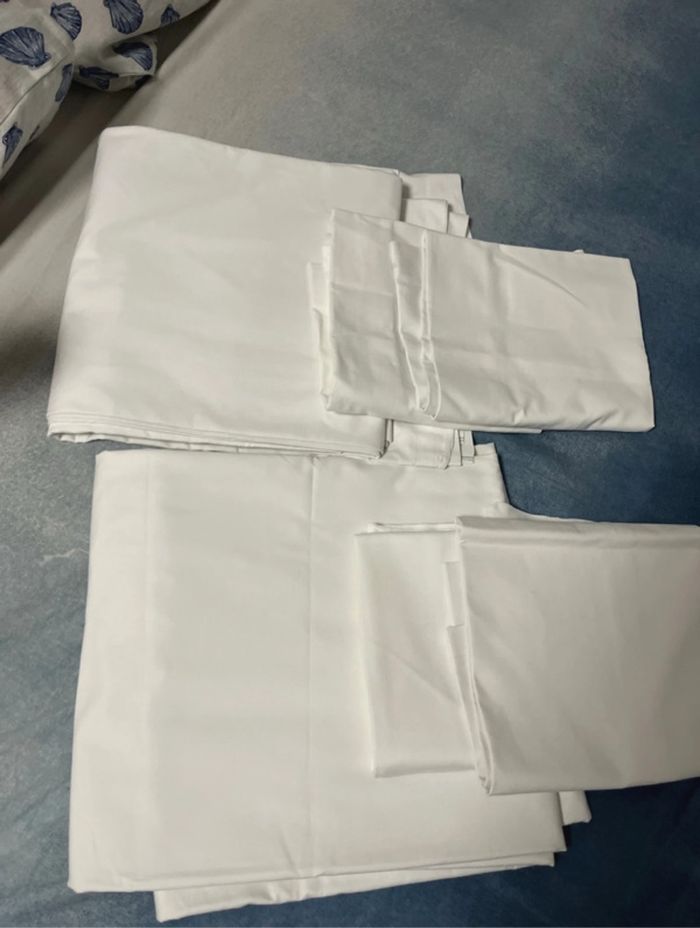 Draps blancs neuf avec étiquette taille 190/200 - photo numéro 2