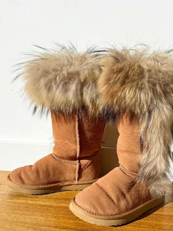 Bottes fourrees style UGG - photo numéro 4