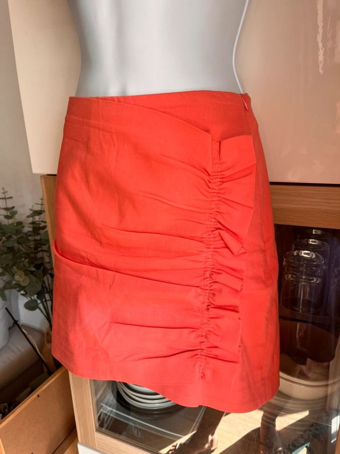 Jupe corail Zara taille m - photo numéro 3
