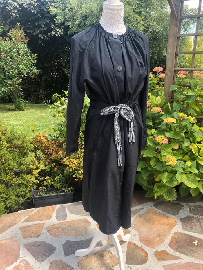 Robe Zara neuve taille XS - photo numéro 2