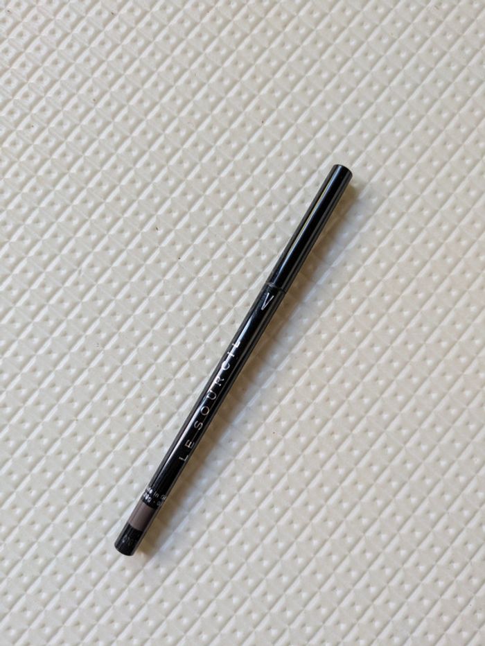 Crayon à sourcils - le sourcil