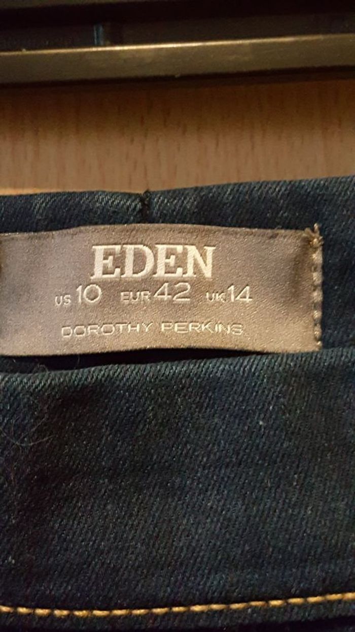 Jean "Eden" Taille 42 en bon état - photo numéro 8