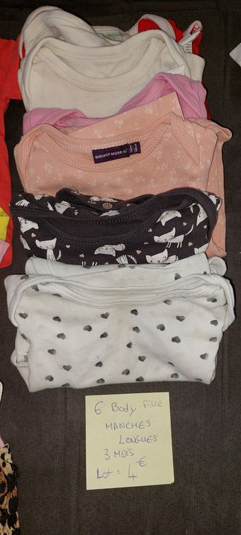 Lot body manches longues fille 6 mois