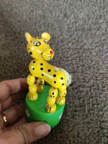 wakouwa tigre jaune vert