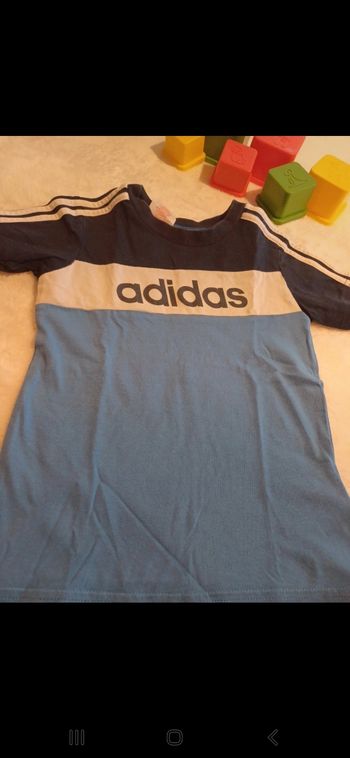 T.shirt garçon taille 24 mois