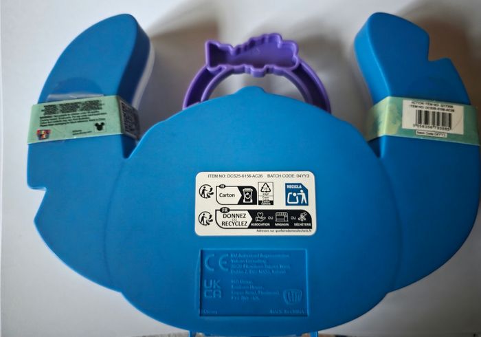 Petite valisette en forme de Stitch - photo numéro 2