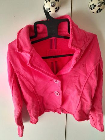 Veste rouge esprit
