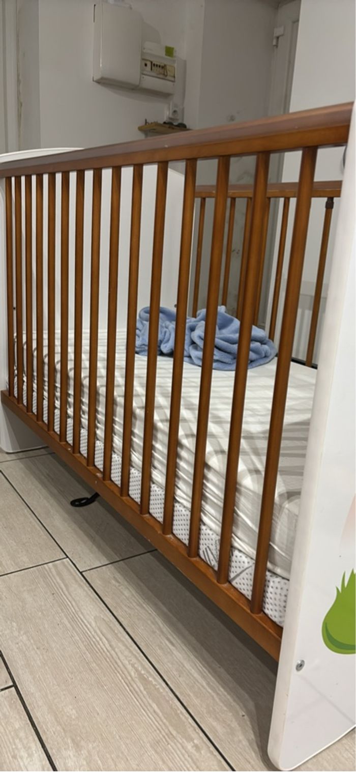 Lit bébé - photo numéro 3