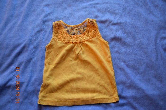 Debardeur moutarde fille 5 ans