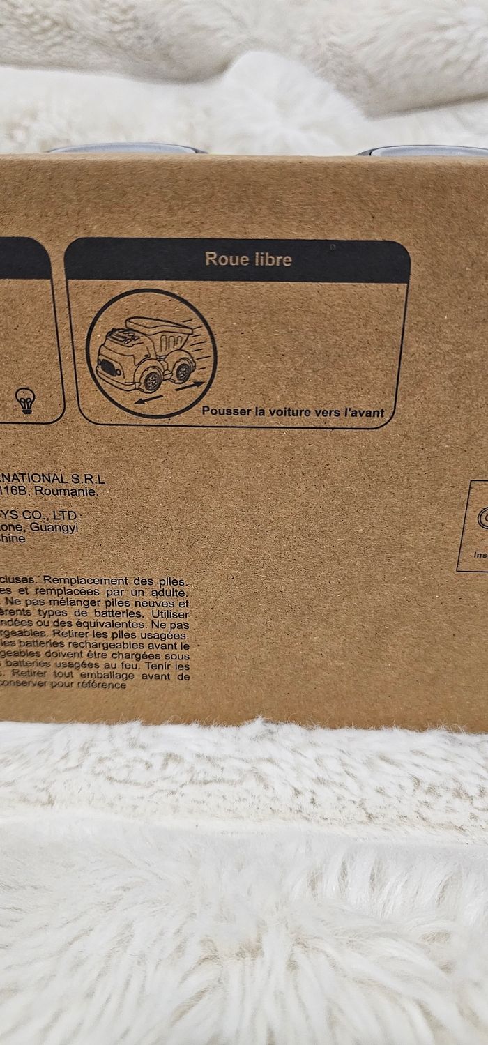 Camion grue sonore en bioplastique Neuf - photo numéro 7