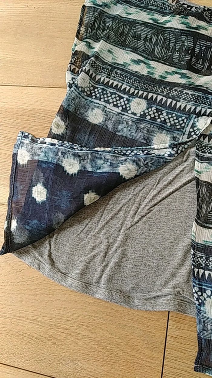 Tee shirt IKKS gris ouvert dans le dos - photo numéro 5