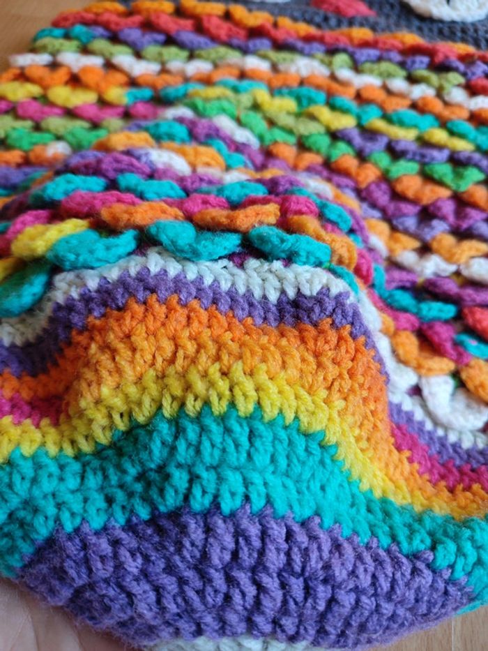 Chancelière chaude et bonnet assorti neufs tricotés à la main 0-12M - photo numéro 4