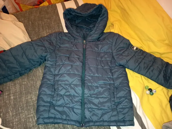 Doudoune légère Kiabi bleu 8 ans