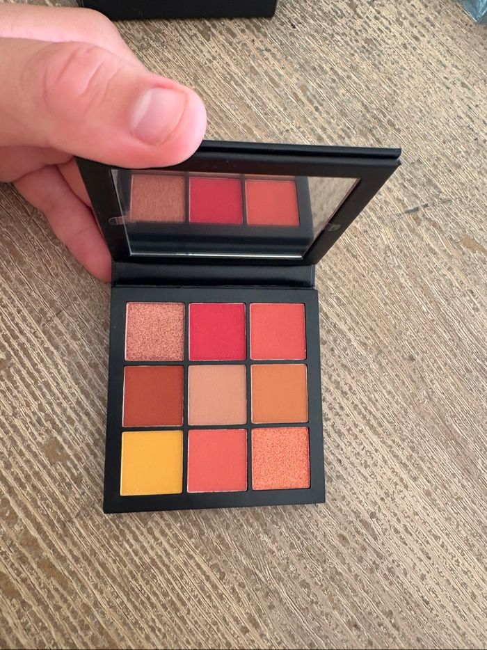 Palette Huda beauty - photo numéro 2