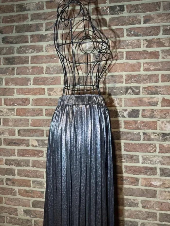 Jupe plissée argentée Molly Bracken Taille S / 36 - photo numéro 14