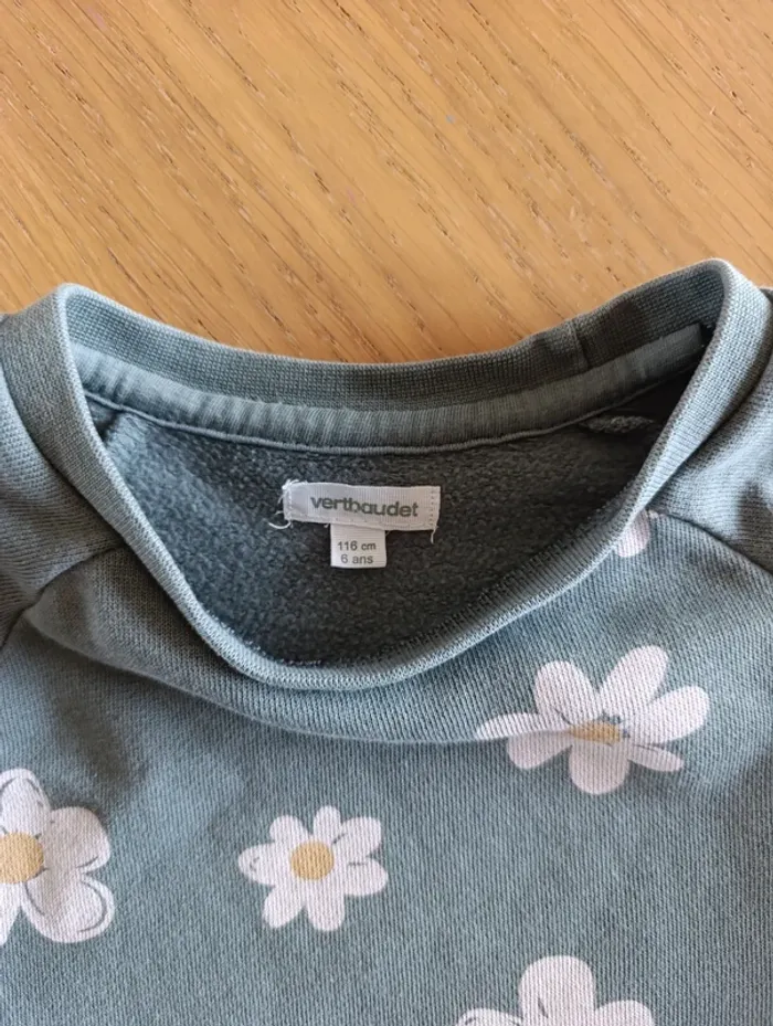 Robe pull Vertbaudet 6 ans motif marguerites - photo numéro 4