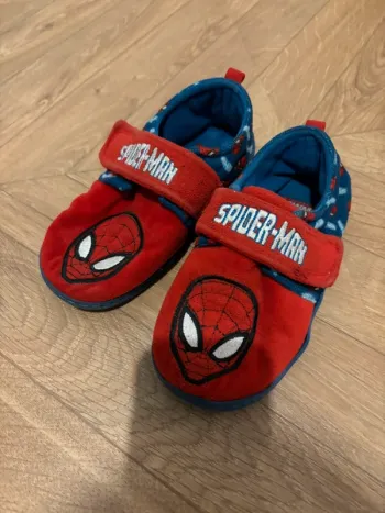 Chaussons Spiderman 29