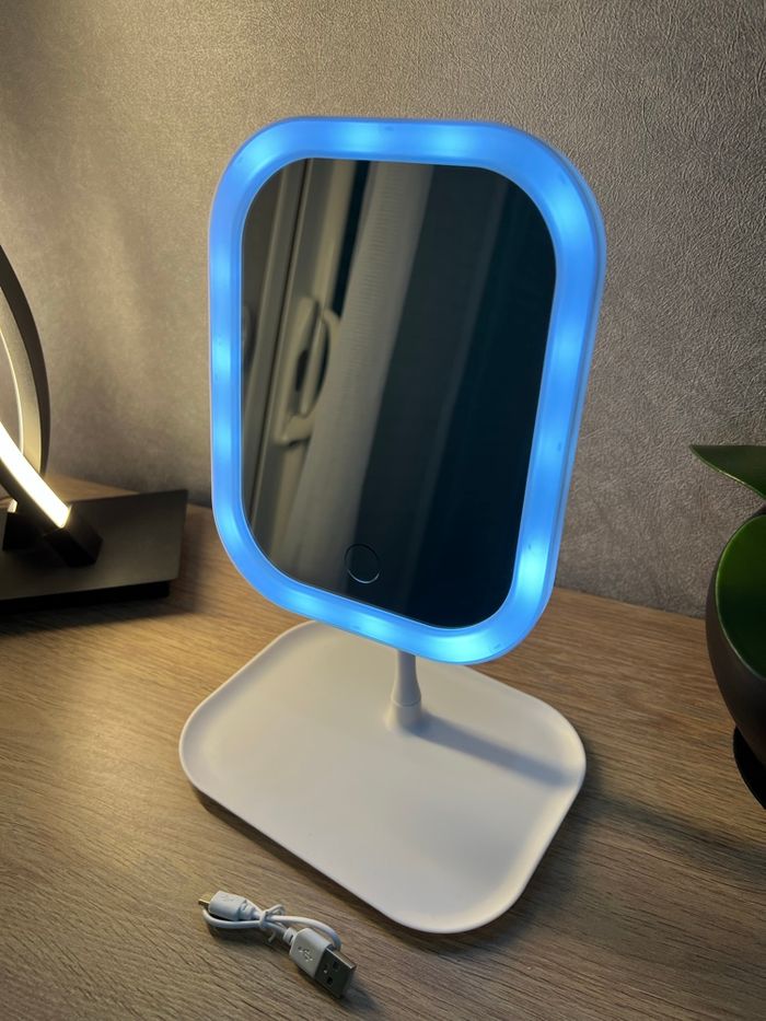 Miroir, lumineux, tactile neuf